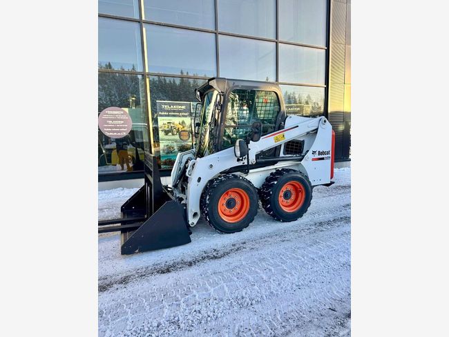 Bobcat S450 TARJOUSHINTA!