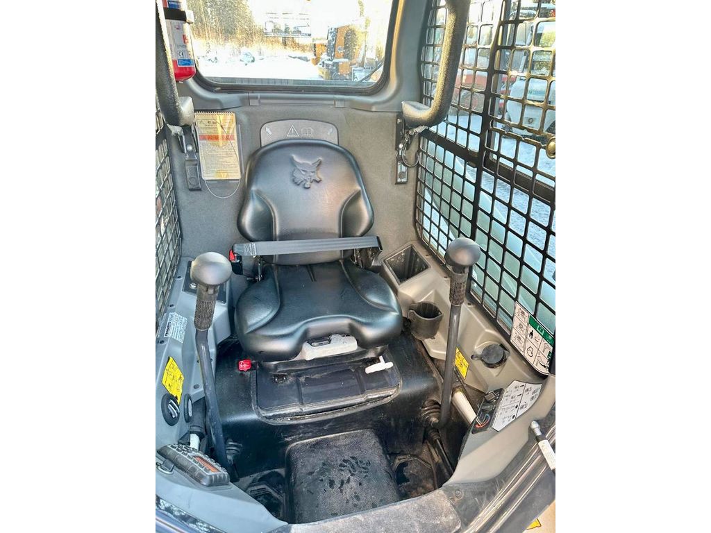 bobcat-s450-tarjoushinta,2c2d2457.jpg