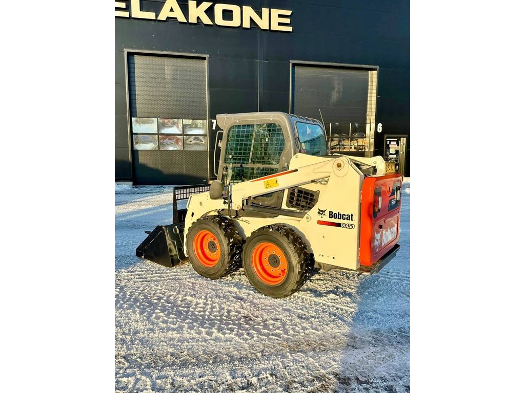 bobcat-s450-tarjoushinta,0e93ebdf.jpg