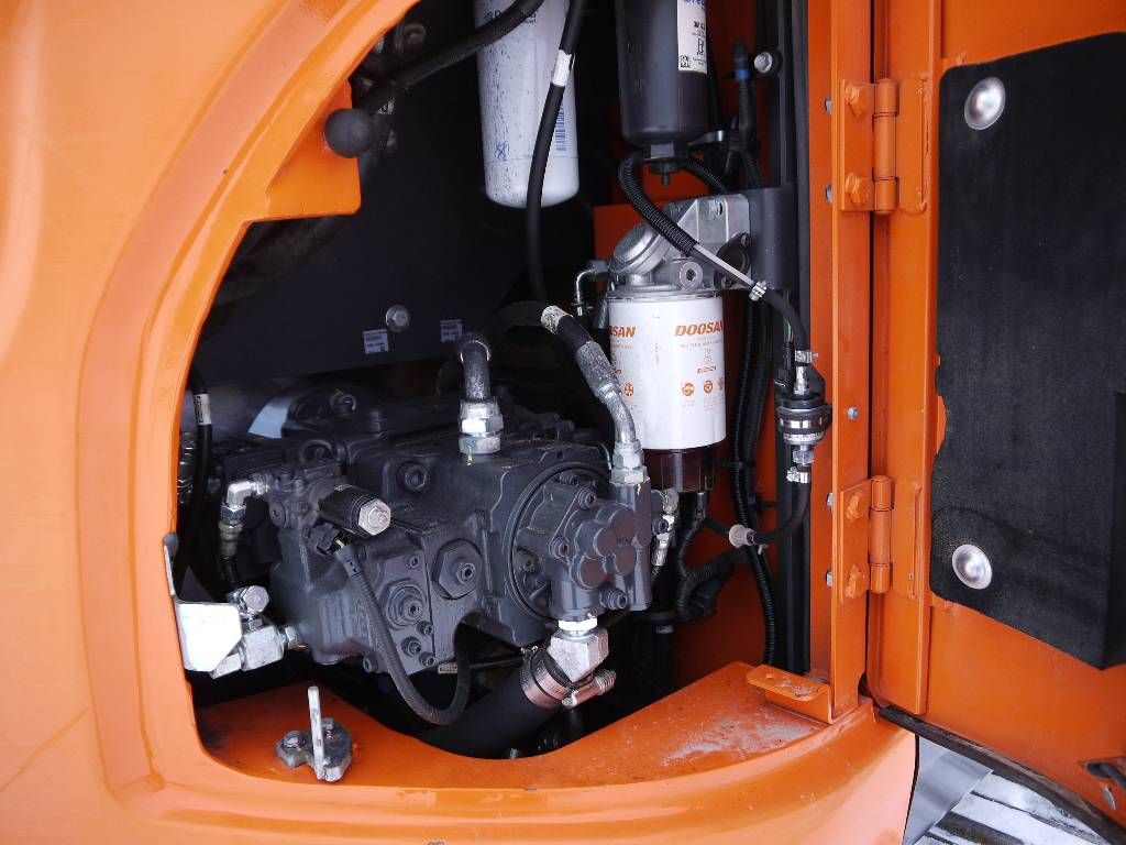 doosan-dx-140-lcr-5,3db61160.jpg