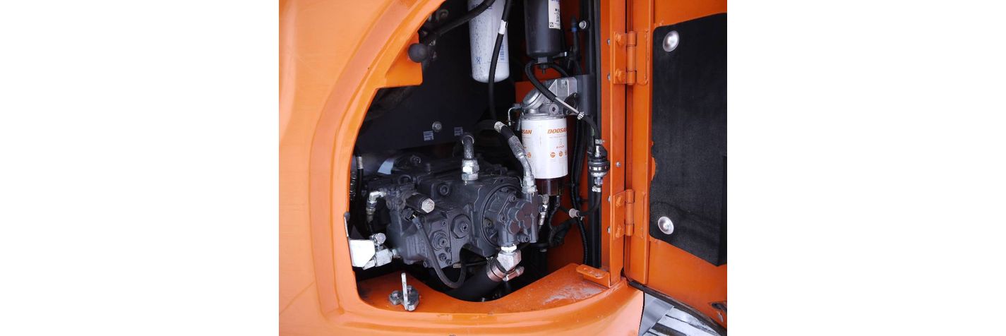 doosan-dx-140-lcr-5,3db61160.jpg