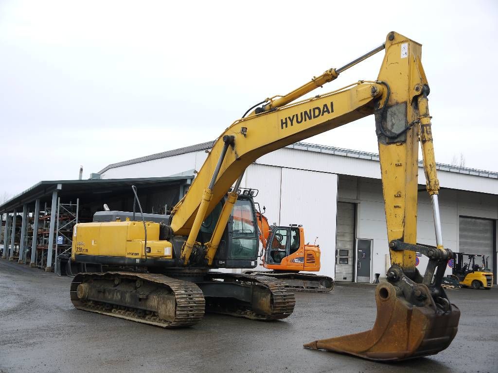 hyundai-r-320-lc-7a,999a0fd1.jpg