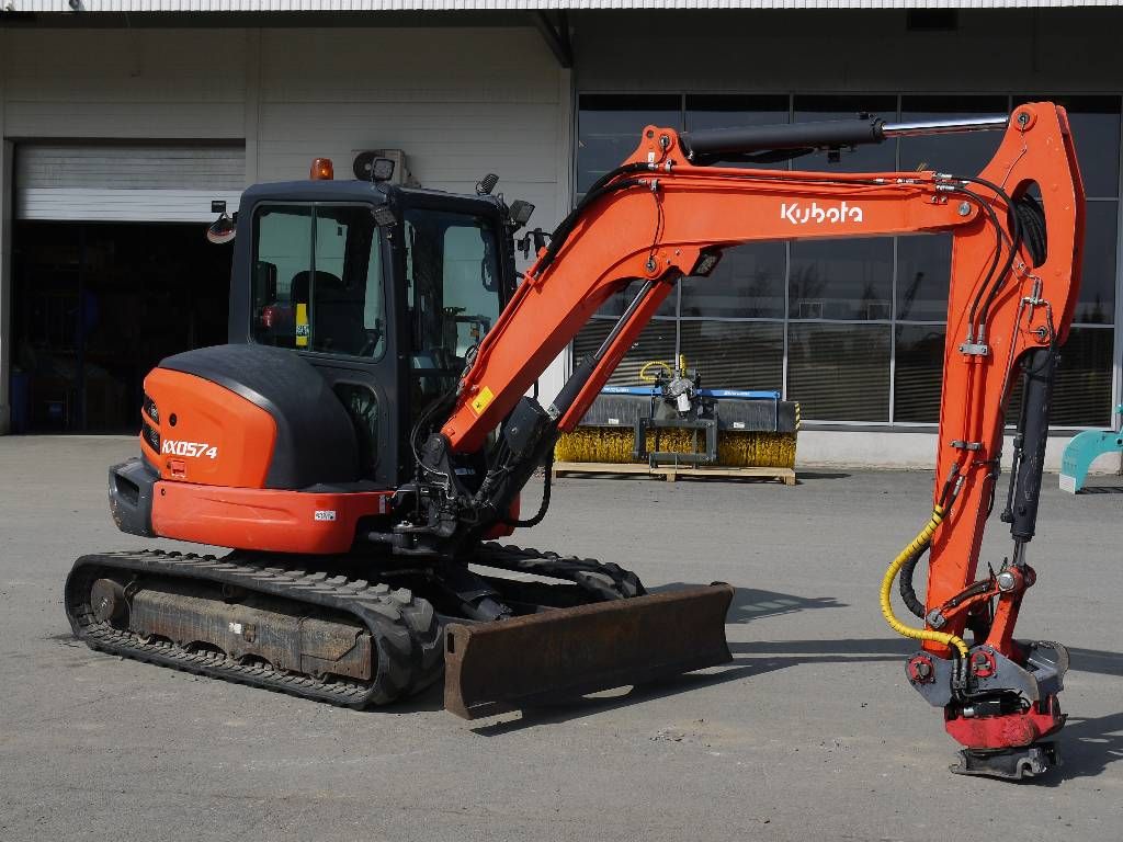 kubota-u-57-4,68127b3e.jpg