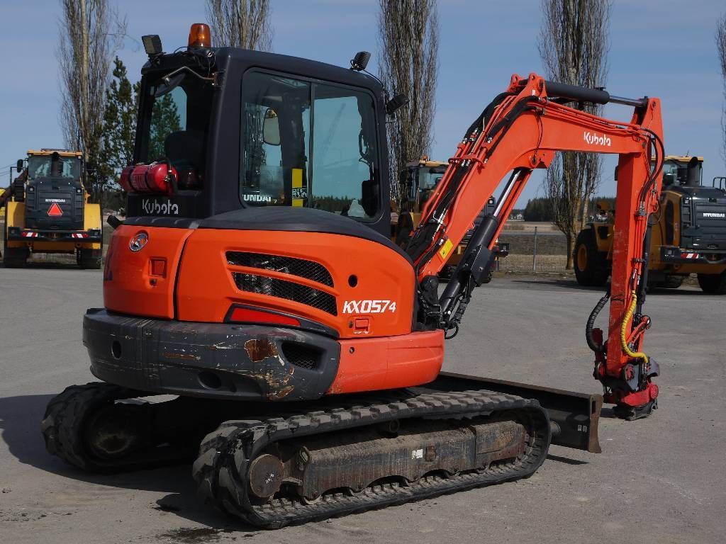 kubota-u-57-4,e5ffa76c.jpg