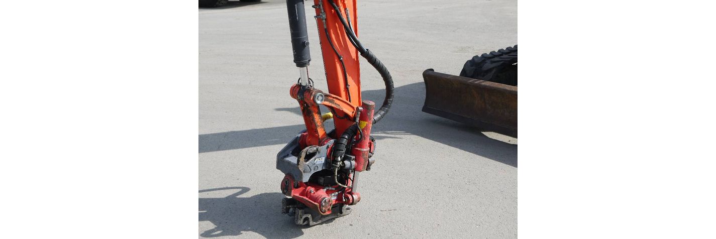kubota-u-57-4,9b53a8d9.jpg