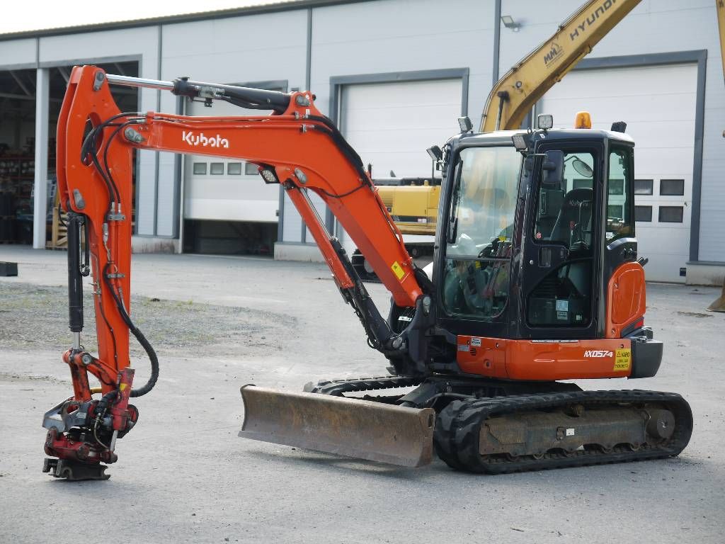 kubota-u-57-4,e8849196.jpg