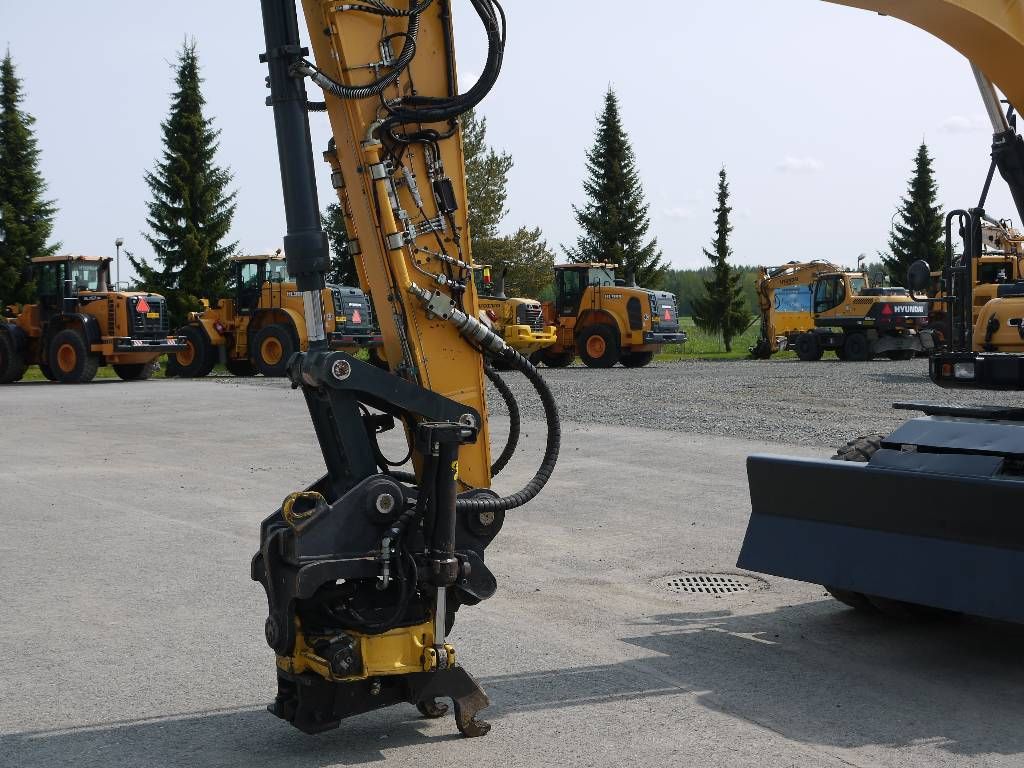 hyundai-hw-180,ee3bed8b.jpg