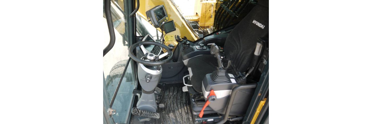 hyundai-hw-180,69f32ae5.jpg