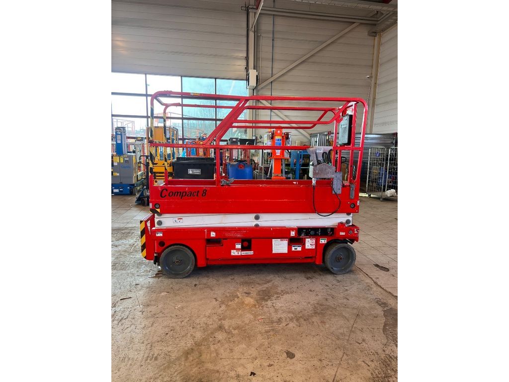 haulotte-compact-8,a8ffda2a.jpg