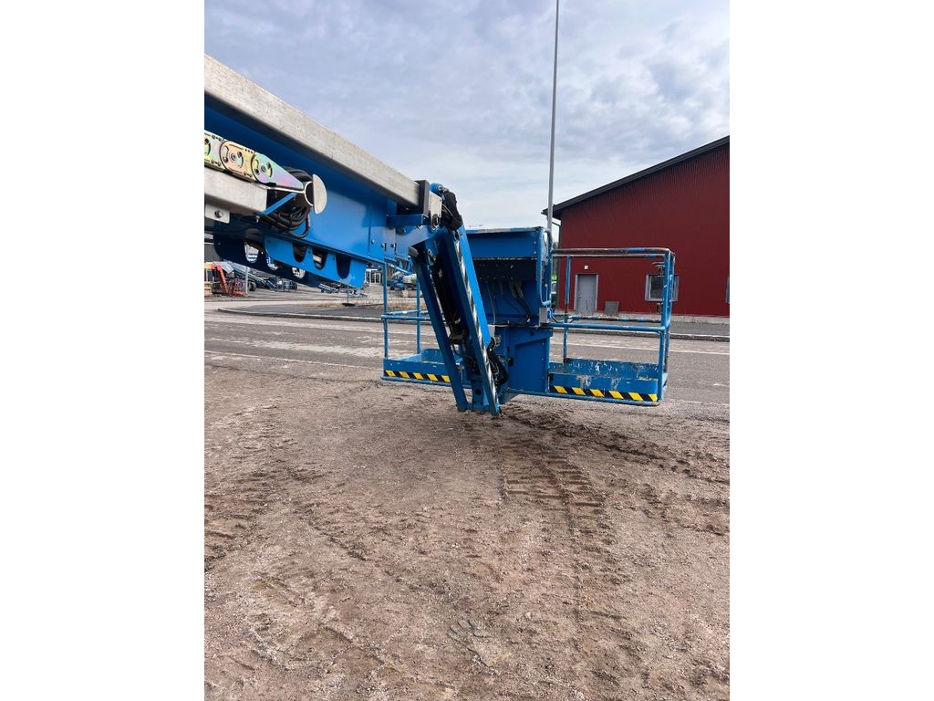 genie-s-65-trax,8a44c37f.jpg
