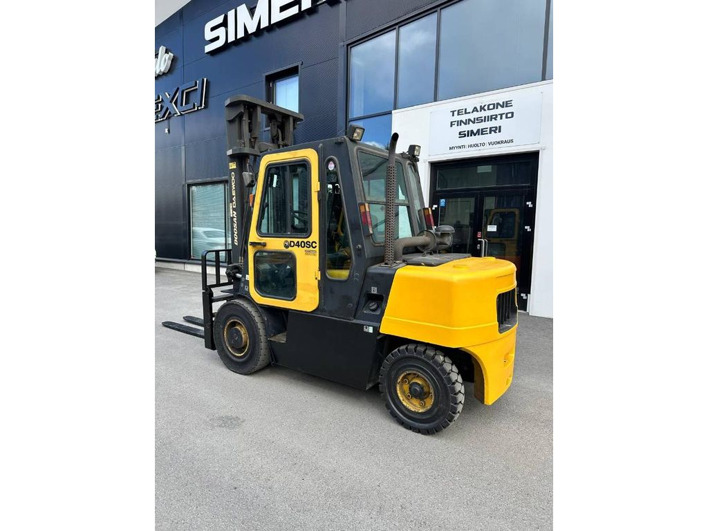 daewoo-d40sc-2,7409d9d8.jpg