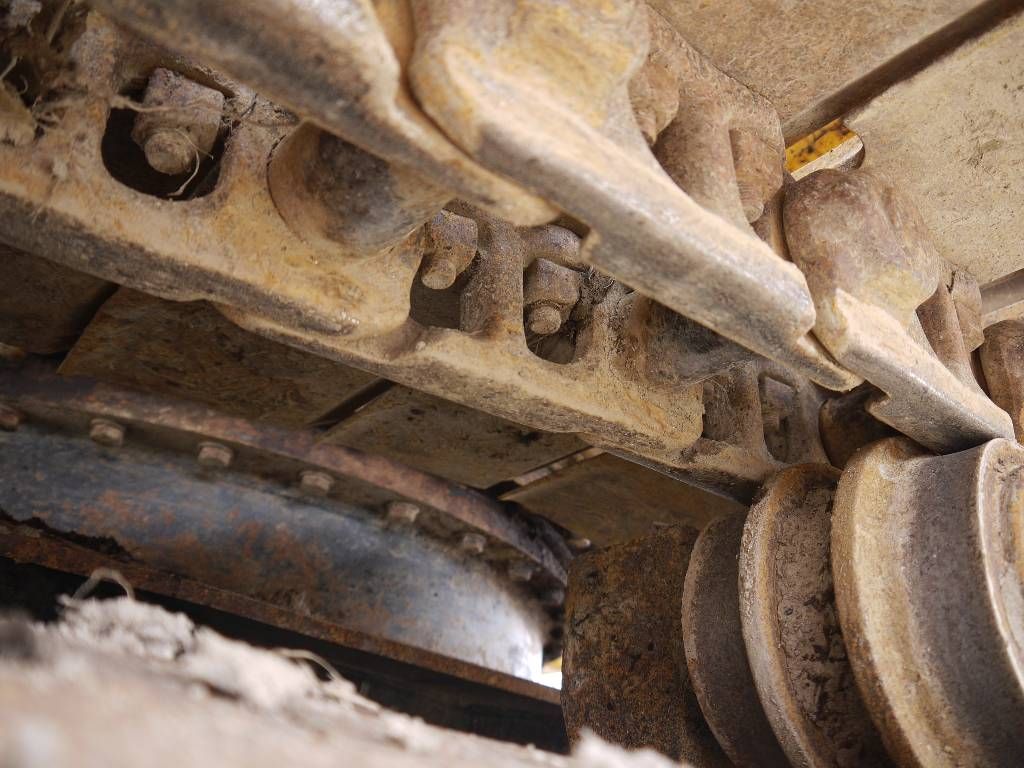 hyundai-r-140-lc-7,d005b87f.jpg