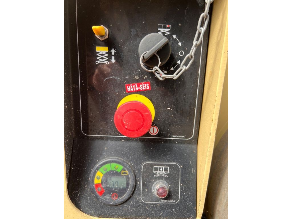 jlg-10-rs,2a34b303.jpg