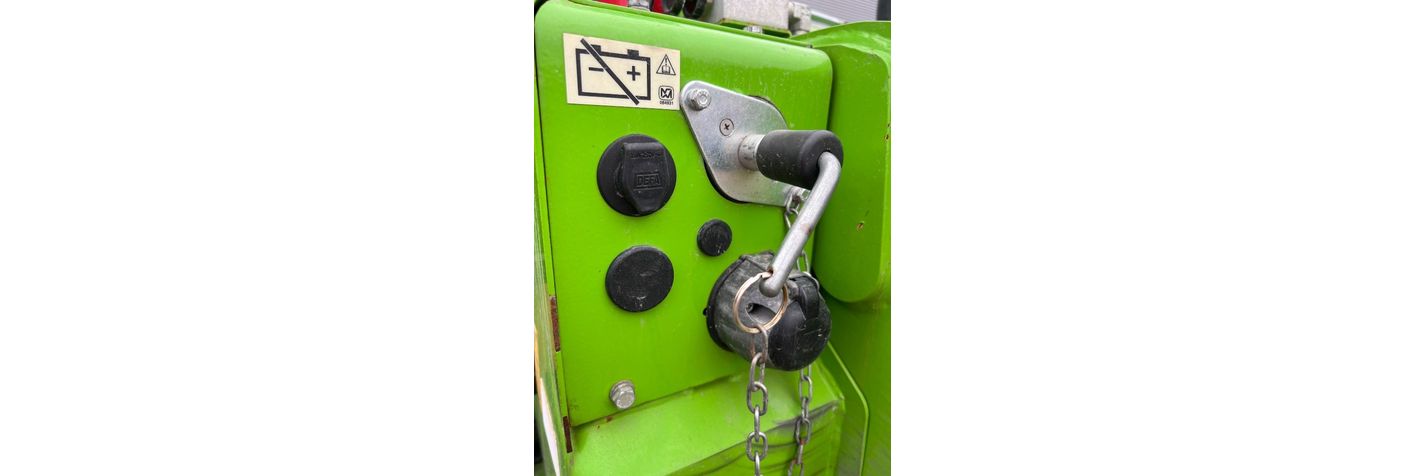 merlo-p-27-6top,192c17d8.jpg
