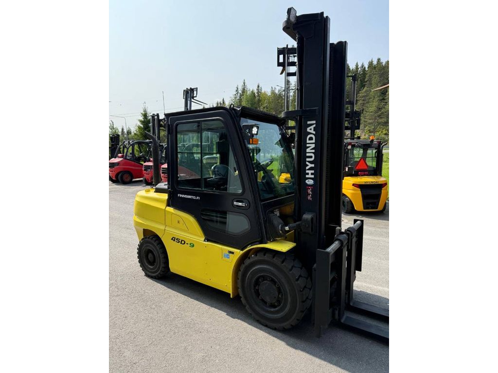 hyundai-45-d-9,417d335d.jpg