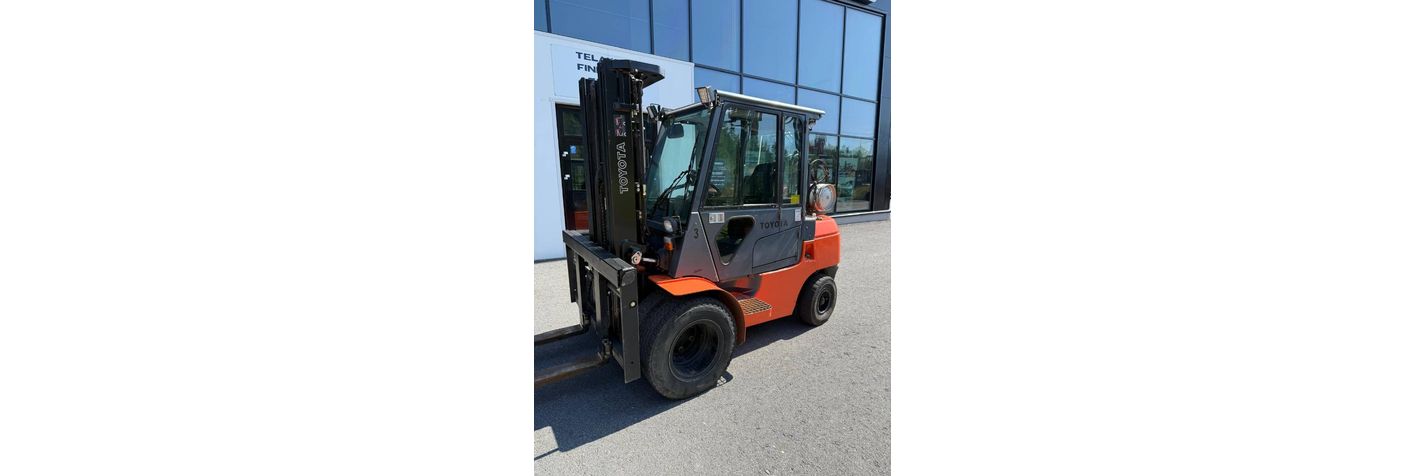 toyota-02-7-fgf-30,be11cc64.jpg