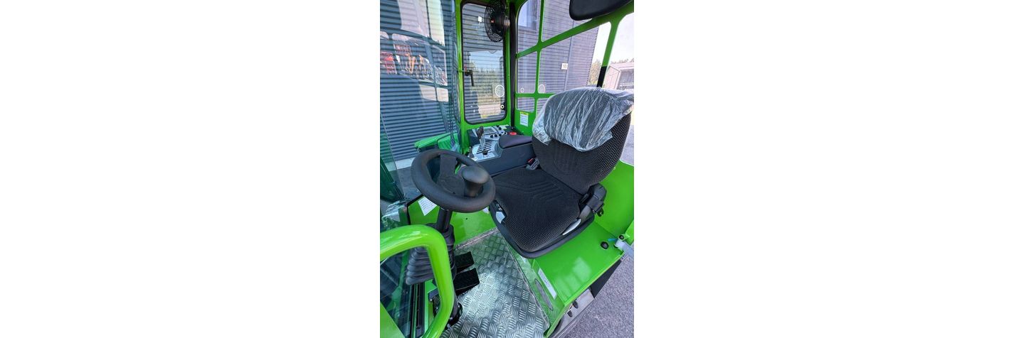combilift-c-4000-et,1762a7a3.jpg