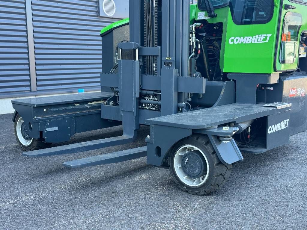 combilift-c-4000-et,e8f2956b.jpg