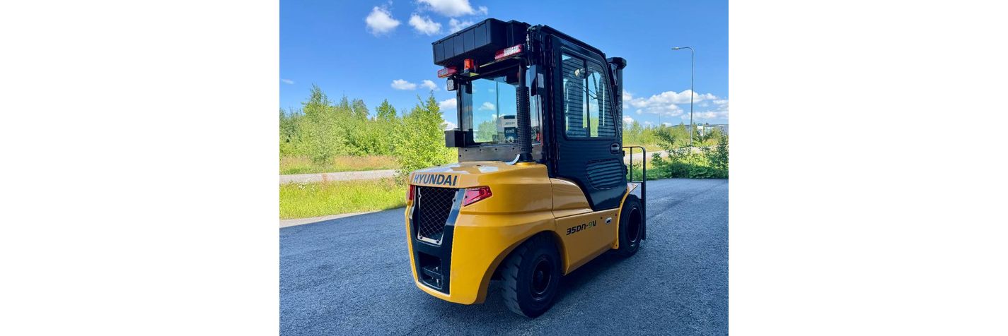 hyundai-35dn-9v,ad7aee16.jpg