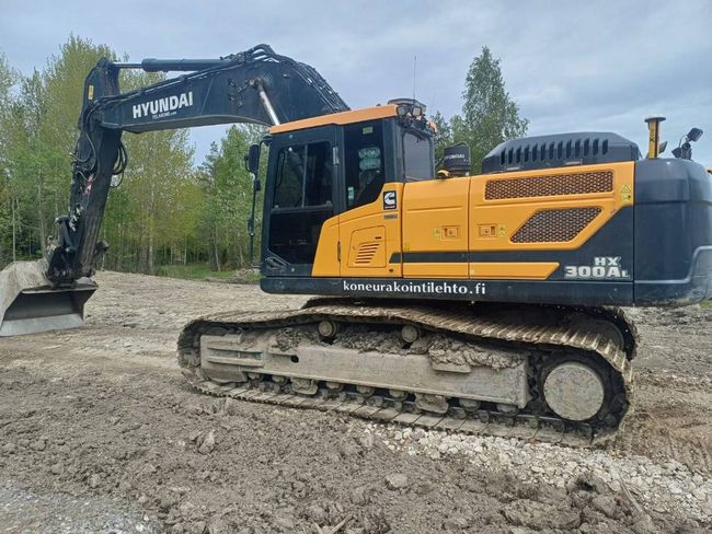 Hyundai HX 300 AL