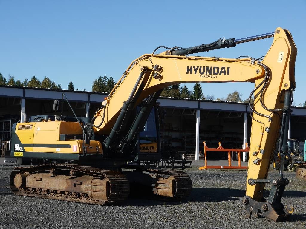 hyundai-hx-300-l,cfe9a05c.jpg
