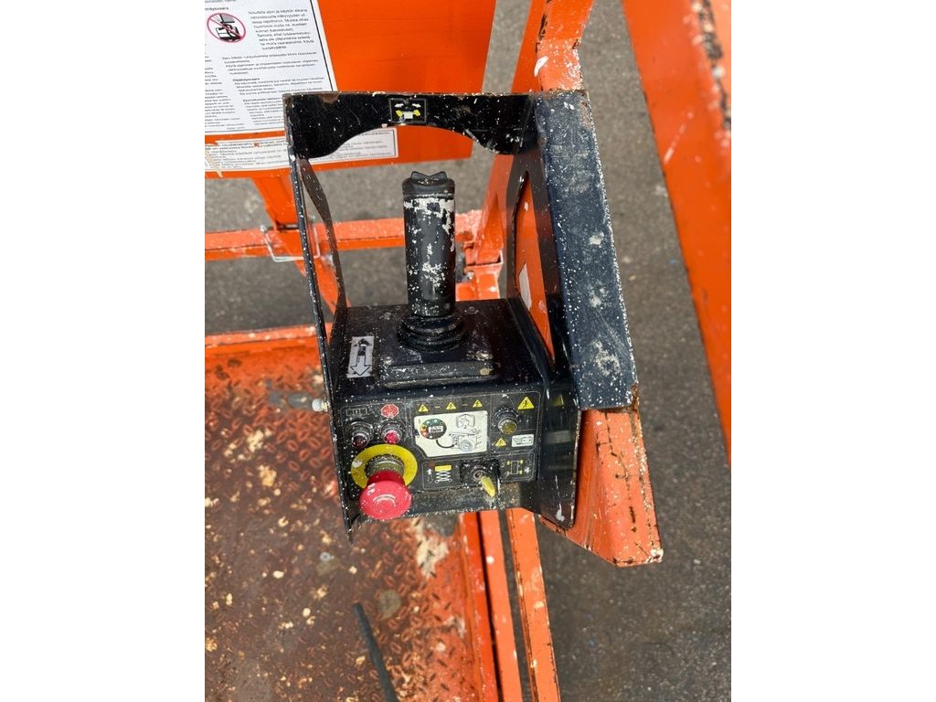 jlg-10-rs,62654ebf.jpg