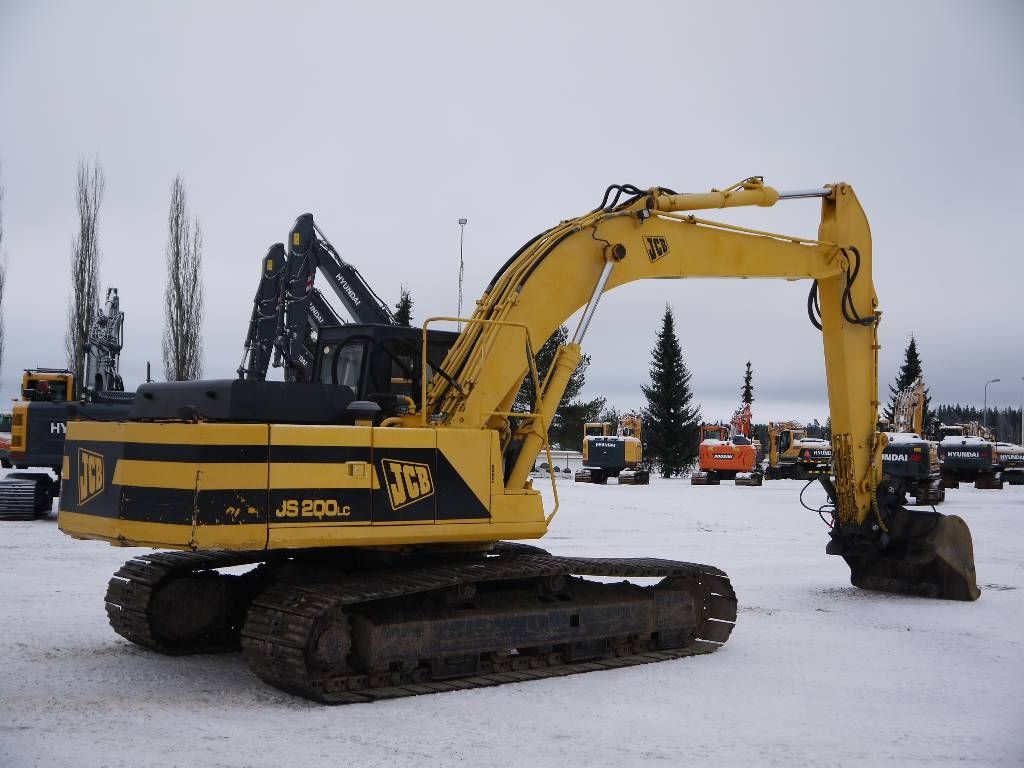 jcb-js-200-lc,ffb1ef2d.jpg