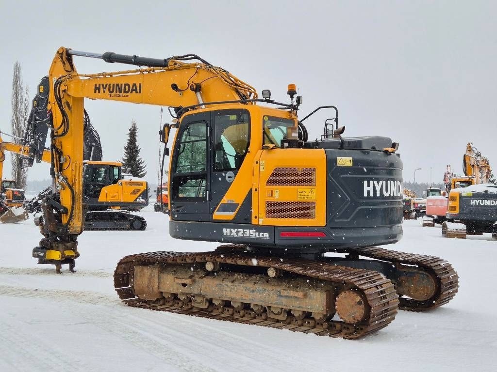 hyundai-hx-235-lcr,cf27c0bc.jpg