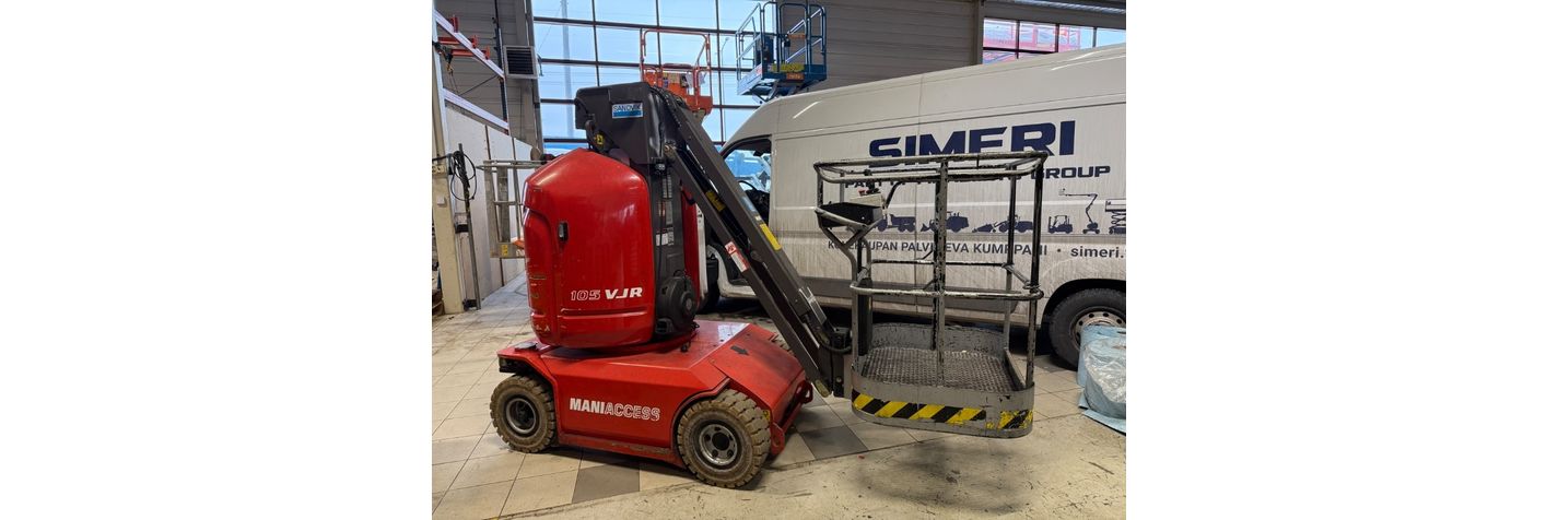 manitou-105-vjr2,9a623829.jpg