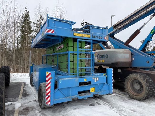 Holland Lift HL220 D25