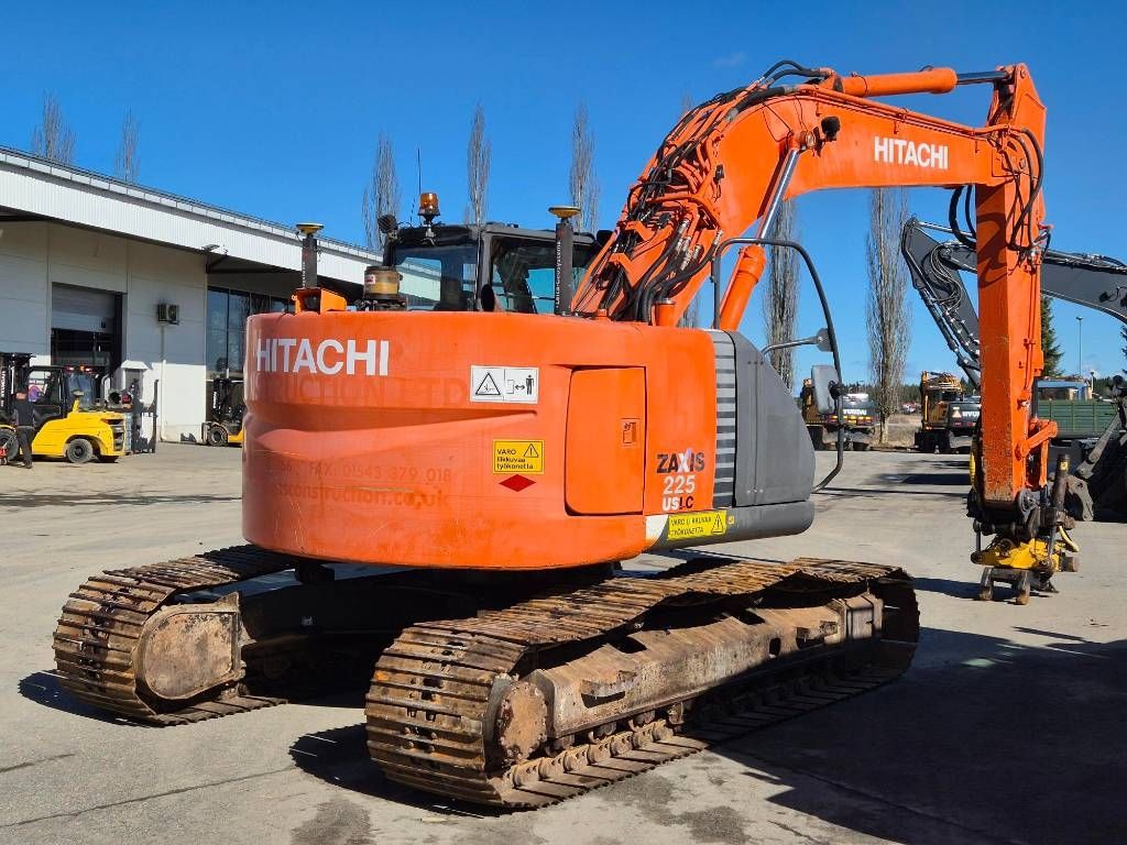 hitachi-zx-225-us-lc-3,cb11ab6e.jpg