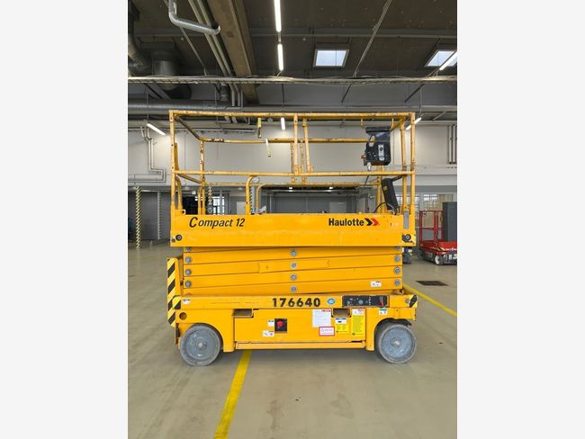 Haulotte Compact 12