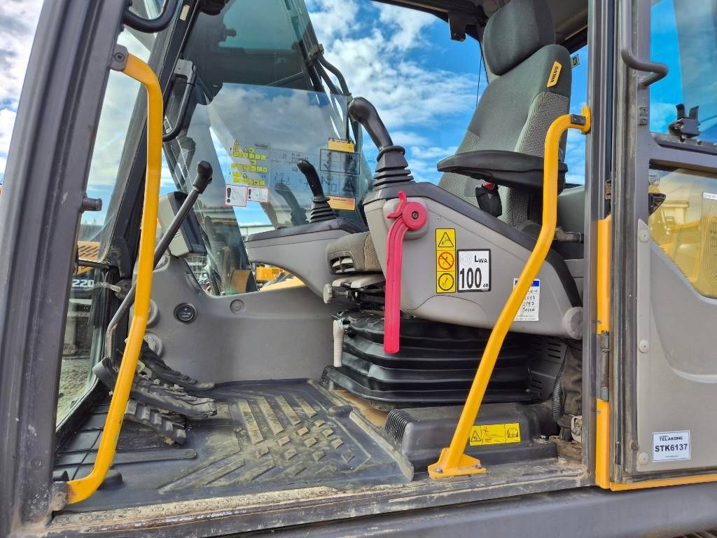 volvo-ec-140-c-l,f81e6b46.jpg