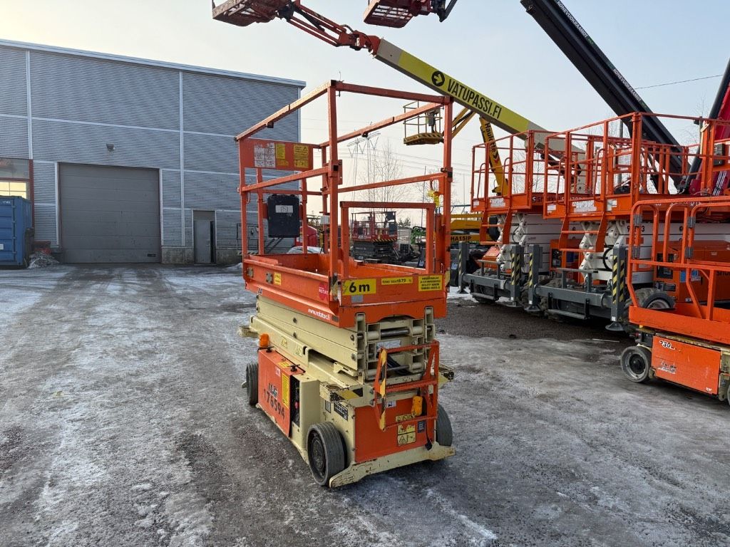 jlg-6-rs,941554b2.jpg
