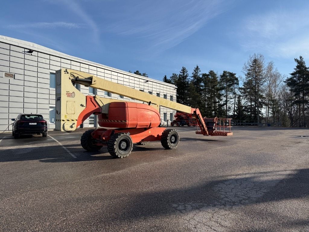 jlg-800-aj,56990374.jpg