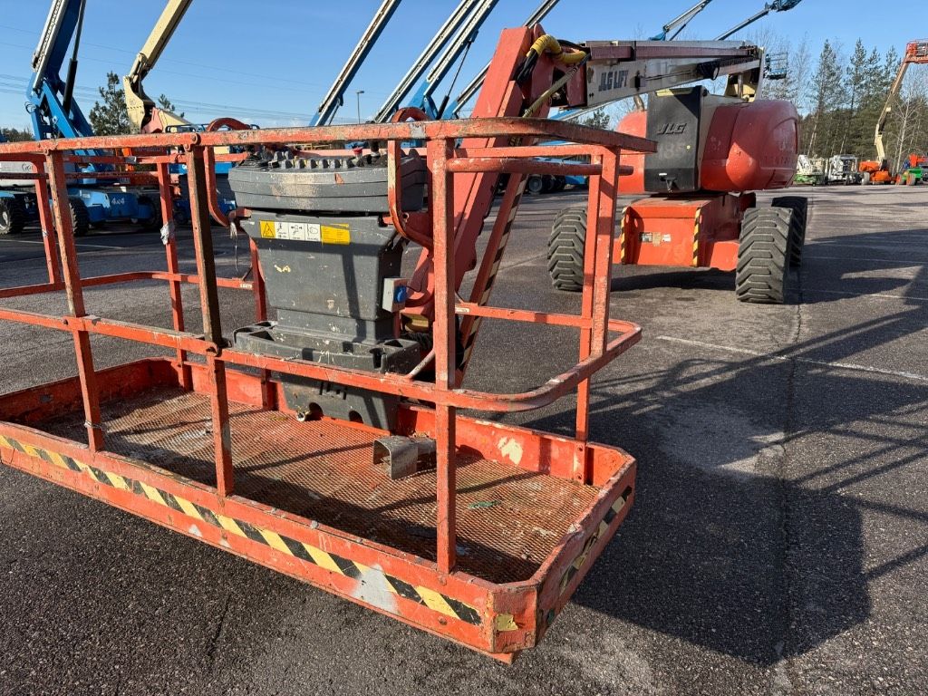 jlg-800-aj,739240ec.jpg