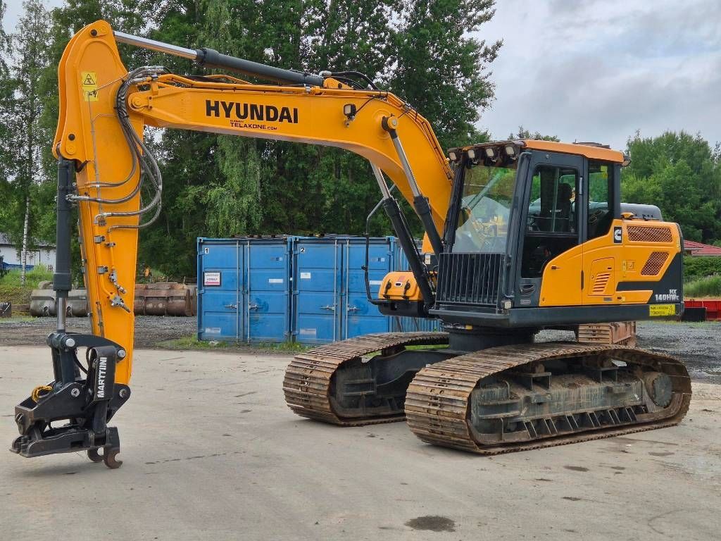 hyundai-hx-140-hwc,db6800f1.jpg