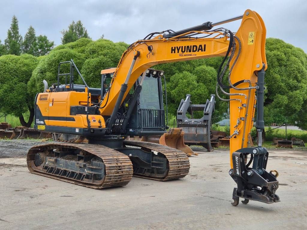 hyundai-hx-140-hwc,9379662d.jpg