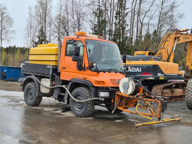 Unimog U 300