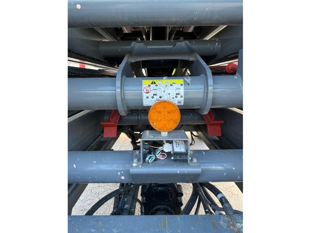 skyjack-sj-9664-rt,99f7ddae.jpg