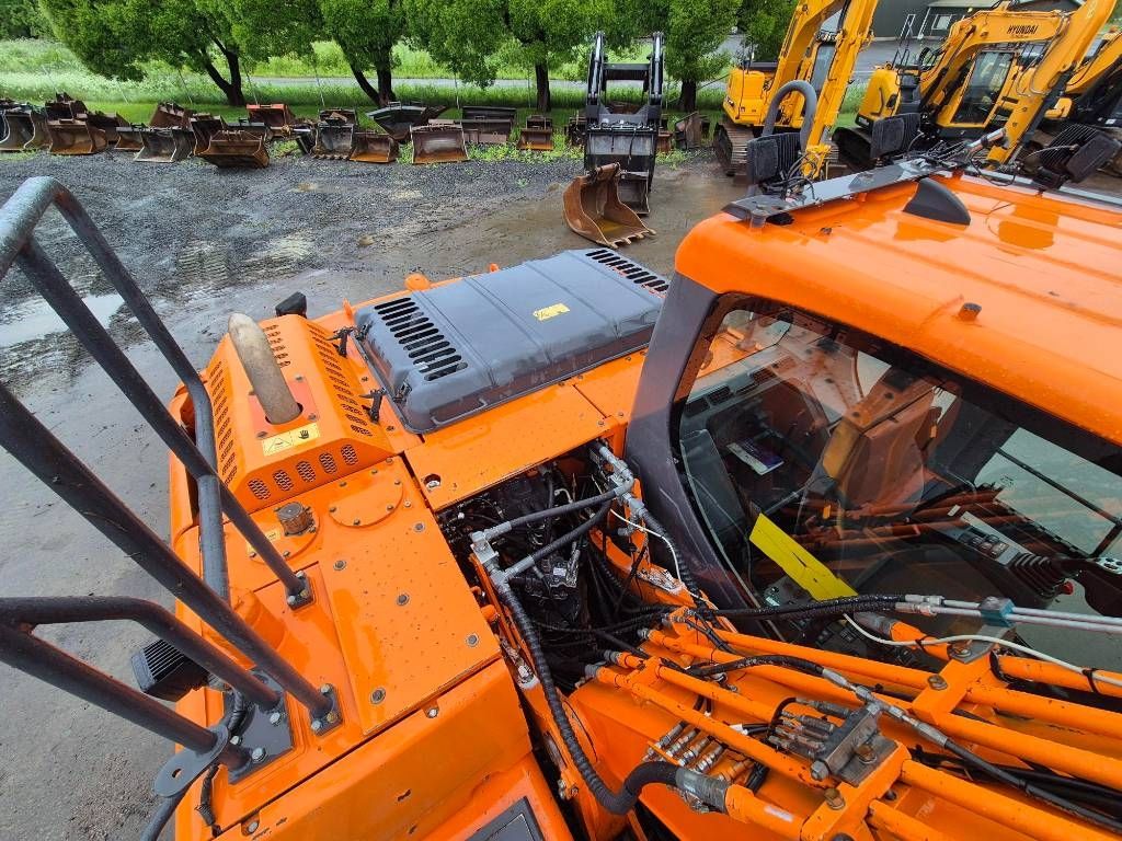 doosan-dx-160-hlc-3,1c553934.jpg