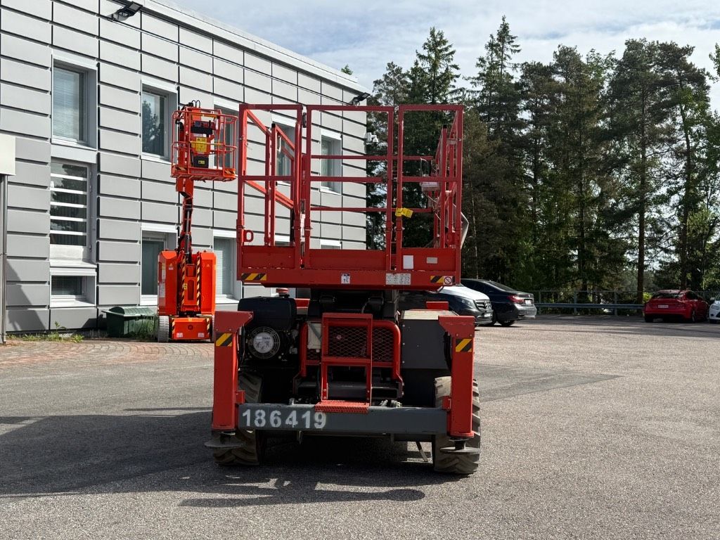skyjack-sj-6832-rte,1316a1ab.jpg