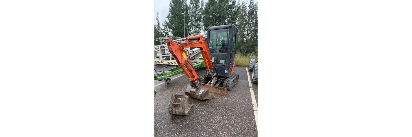 hitachi-zx-17-u-2,6ea9e01c.jpg