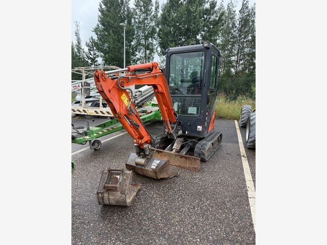 Hitachi ZX 17 U-2
