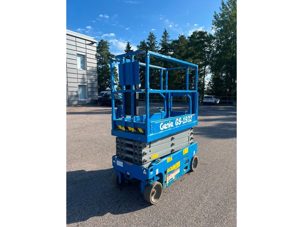 genie-gs-1932,4967858a.jpg