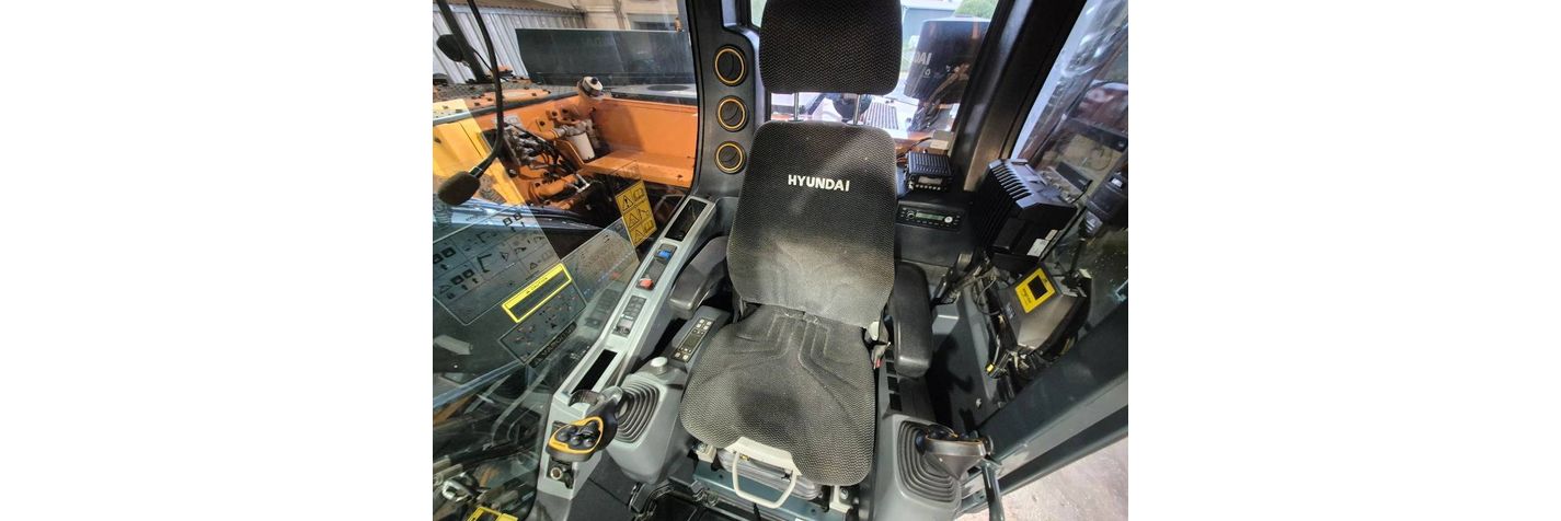 hyundai-hx-235-alcr,b13027d8.jpg
