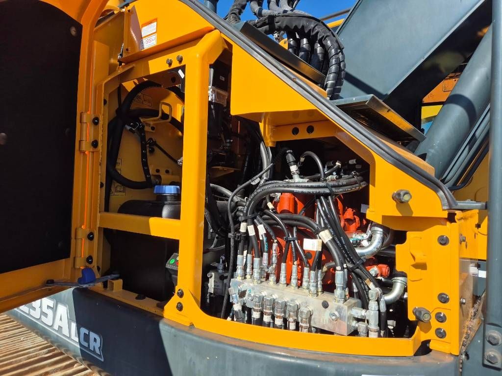 hyundai-hx-235-alcrd,78eb5dff.jpg