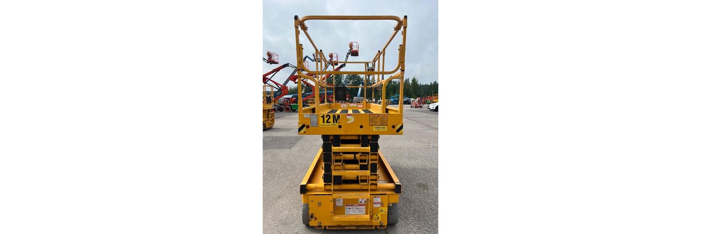 haulotte-compact-14,7759bf14.jpg