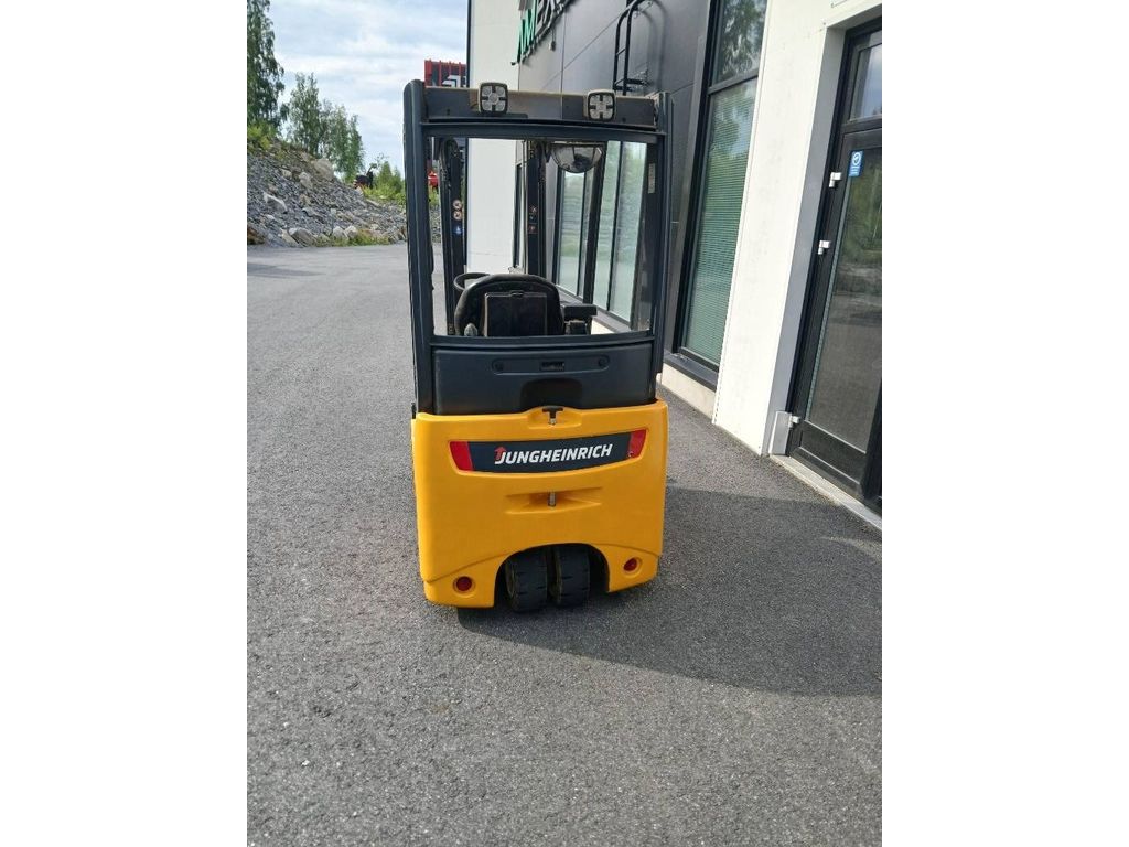 jungheinrich-efg-215-akku-vm20,8e1067bf.jpg