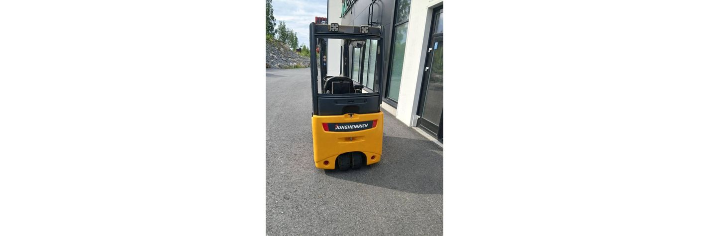 jungheinrich-efg-215-akku-vm20,8e1067bf.jpg